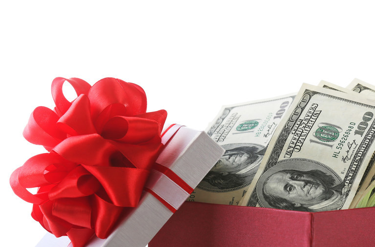 Skadden, Davis Polk, White & Case, Debevoise Match Associate Bonus Market Scales