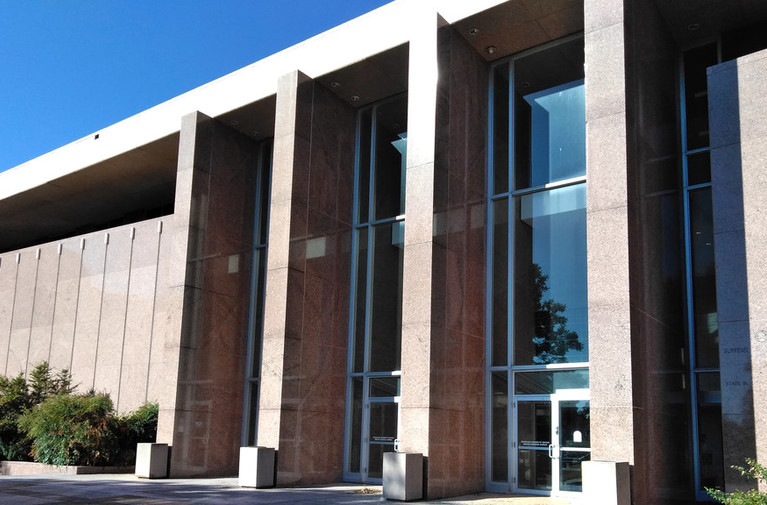 Texas Supreme Court Rules to Break Ties With American Bar Association