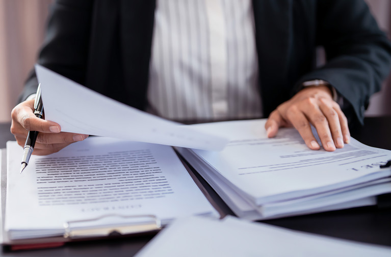 Medical Device Manufacturer May Be on the Hook for Malfunctions in Underlying Suit