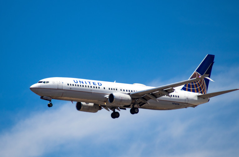 United Airlines Pilots Charge in Suit That Carrier Botched 401(k) Oversight, Costing Them Millions