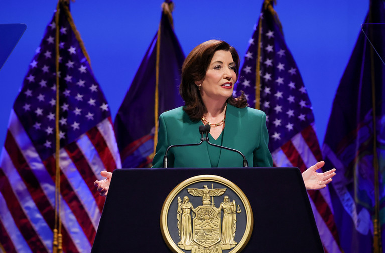 Hochul Signs Bill That Allows Cases to Be Transferred to Neighboring Mental Health Courts