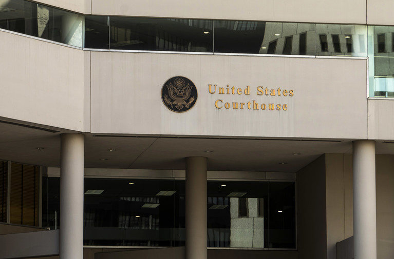 Baltimore Midsize Firm Sues Paralegals, Alleging Client Solicitation and Fee Diversion